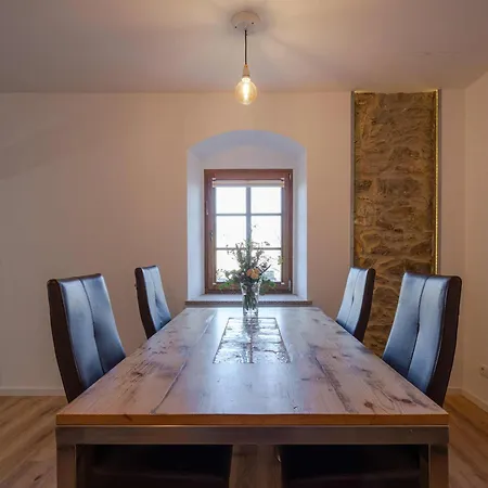 Lindenhof Michaelis - Urlaub Auf Dem Historischen Gutshof Apartmán Liebstadt