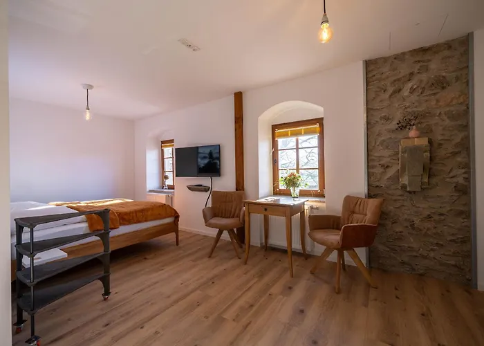 Apartment Lindenhof Michaelis - Urlaub Auf Dem Historischen Gutshof Liebstadt