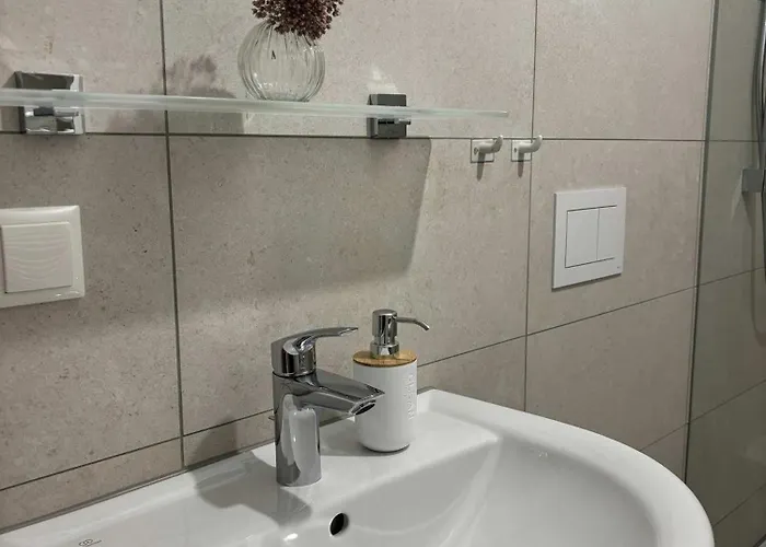 Lindenhof Michaelis - Urlaub Auf Dem Historischen Gutshof